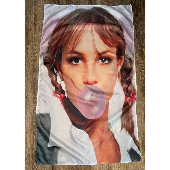 NEW Large‎ Y2k Britney Spears Tapestry Princess Of Pop Wall Hanging Free 35x59in - Picture 1 of 2